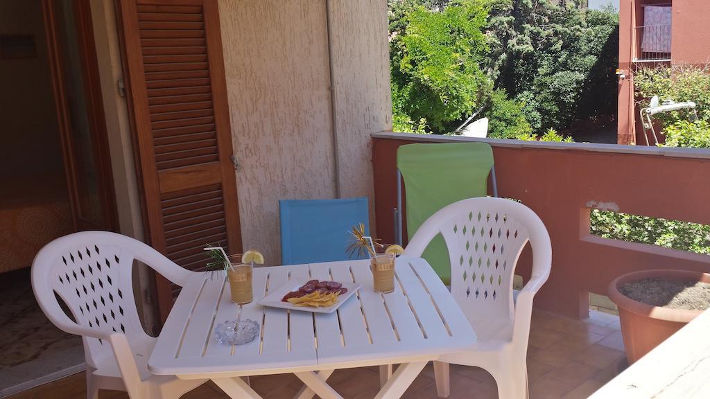 Guest House Tra Rocce E Mare La Maddalena  Room photo